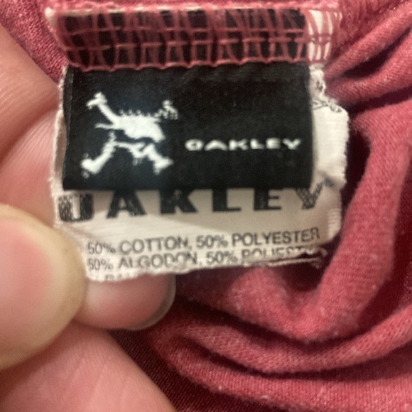 Oakley Men’s Red Black Logo Regular Fit Short Sleeve Graphic Tee Shirt Top - Picture 6 of 6